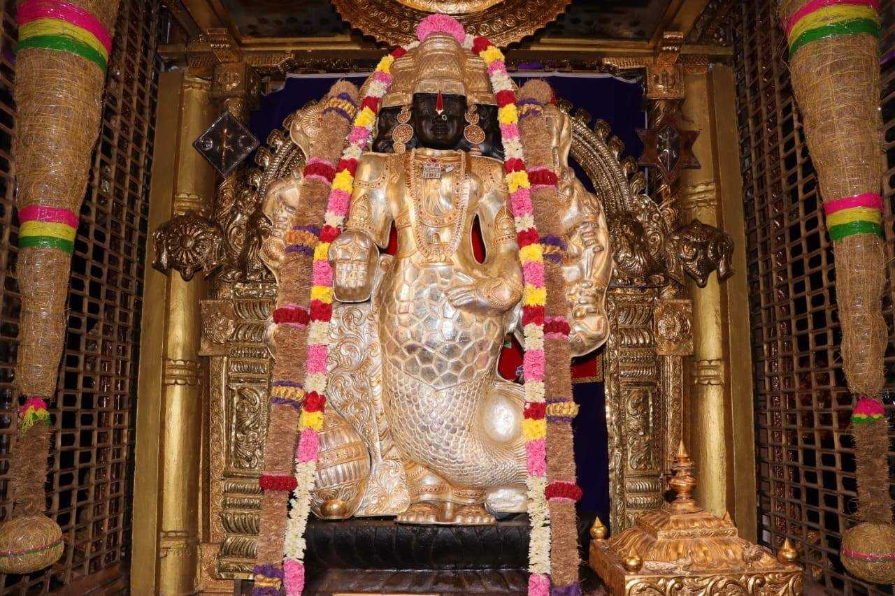 Absolute Love Gives Absolutely